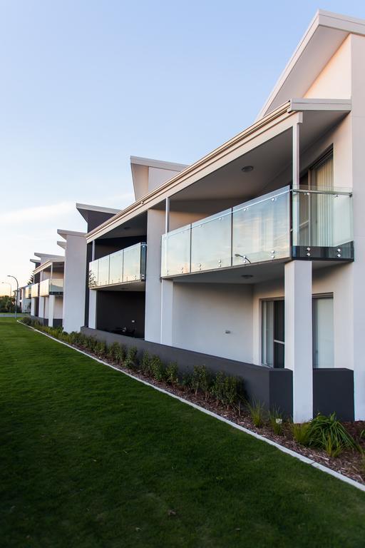 Reflections By Rockingham Apartments Εξωτερικό φωτογραφία